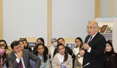 Дунёни гўзаллик қутқаради