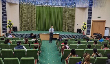 Миллий марказ китоблари –  “Болалар шаҳарчаси” кутубхонасига