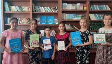 Миллий марказ томонидан қамашилик болажонларга китоблар совға қилинди