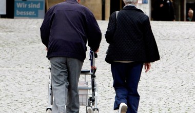 Germaniyada qashshoqlik yoqasida turgan pensionerlar soni ortib bormoqda