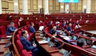 Акмал Саидов, Алишер Ҳамроев, Илхом Абдуллаев, Шухрат Шарофиддинов: Электрон рақамли имзо калитларининг бориш жараёни соддалаштирилмоқда