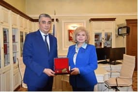 Россия Омбудсманига Ўзбекистоннинг «Инсон ҳуқуқлари ҳимояси учун» кўкрак нишони топширилди